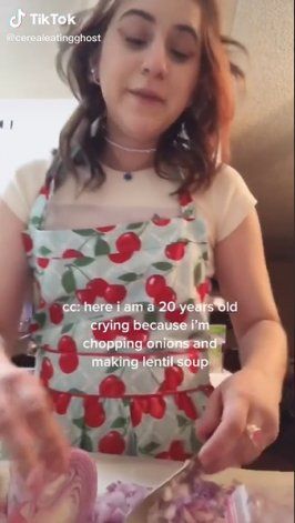 TikTok: el truco para cortar cebolla sin llorar