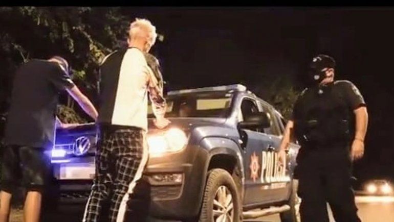 Polémica por un videoclip con policías reales