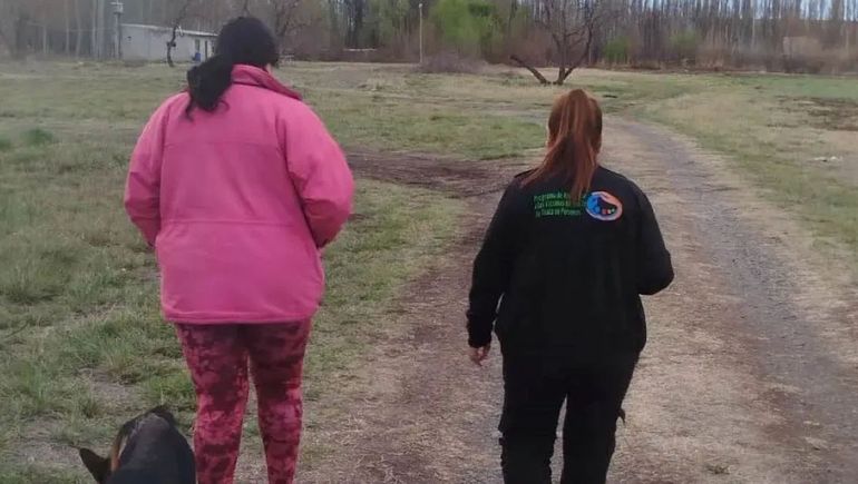 La joven oriunda de Santiago del Estero fue rescatada en forma voluntaria en un establecimiento de Cinco Saltos. 