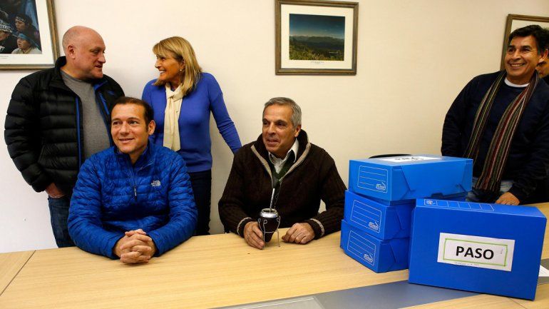 Con más de siete mil avales, el MPN presentó la lista azul para las PASO