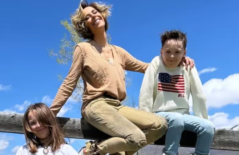 Victoria Vanucci y sus hijos. Victoria Vanucci y sus hijos.