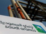 Imagen de archivo del logo de Saudi Aramco en una instalación petrolera en Abqaiq, Arabia Saudita. 12 de octubre, 2019. REUTERS/Maxim Shemetov/Archivo