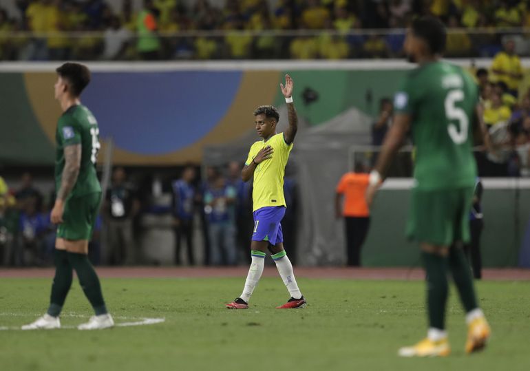 Tras vencer a Bolviia, Brasil enfrentará a Perú en la segunda jornada. El partido será el martes desde las 23.00. Tras vencer a Bolviia, Brasil enfrentará a Perú en la segunda jornada. El partido será el martes desde las 23.00.