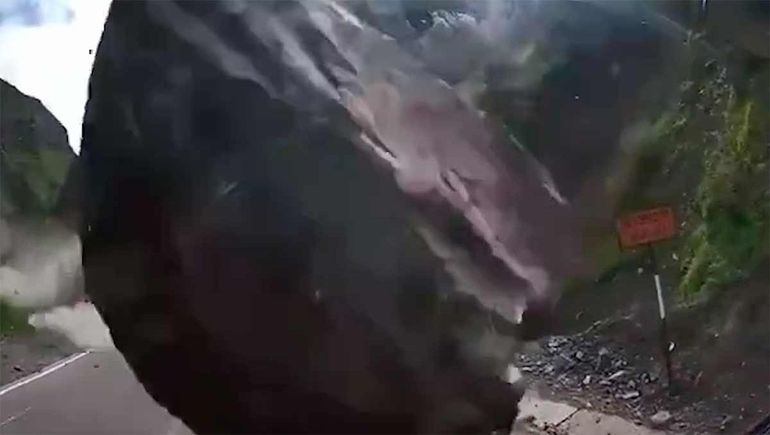 Impresionante avalancha en Perú Impresionante avalancha en Perú