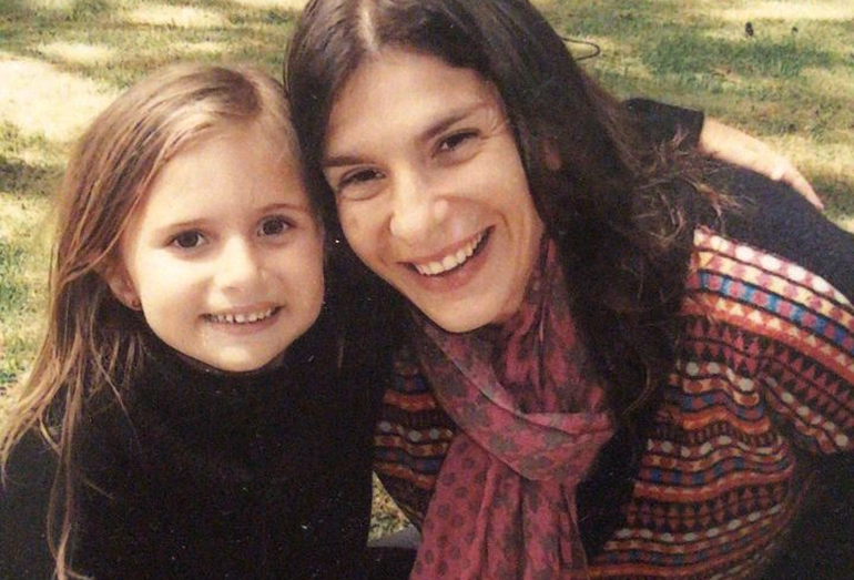 La comediante recordó la infancia de Kiara con esta tierna postal.