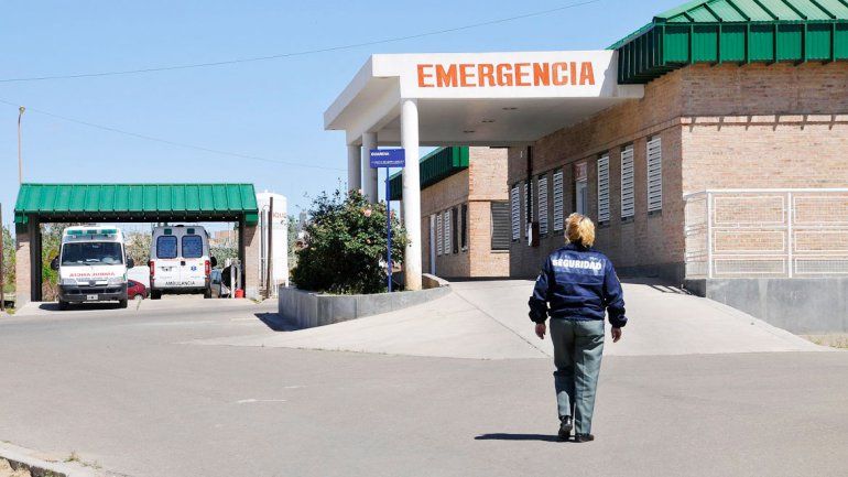 Los heridos fueron atendidos en la guardia del hospital de Cutral Co.