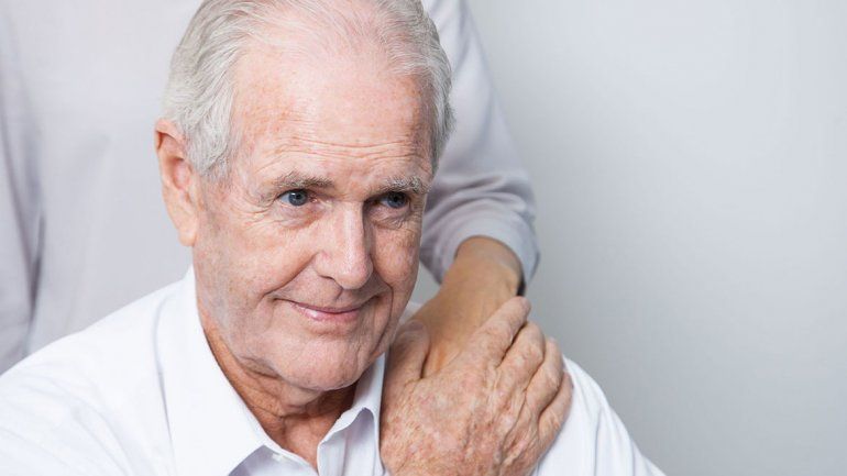 Descubren droga que frena el avance del alzhéimer