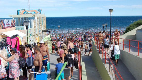 En las playas no entraba un alfiler y en la ciudad no quedó un hospedaje sin vender durante el carnaval.