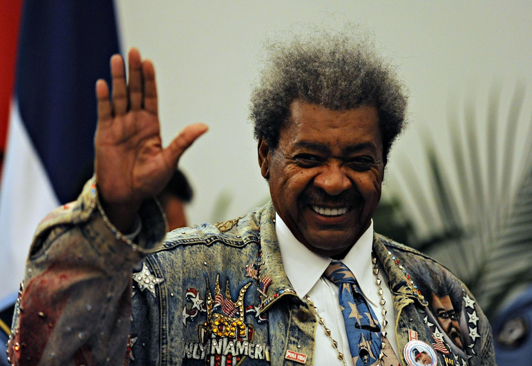 Se retira Don King, el promotor más exitoso, con una función de lujo