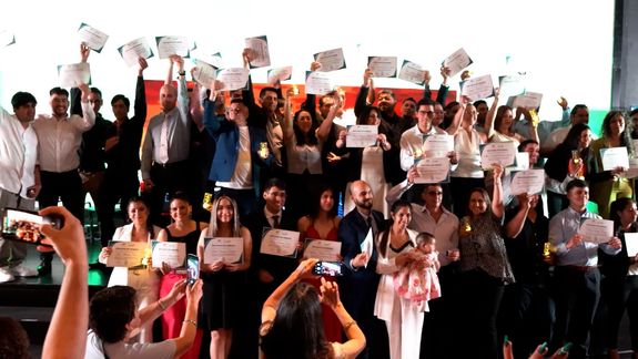 Egresados recibieron sus diplomas de Técnicos Superior en Energías Renovables