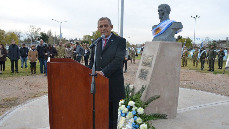 Pechi no descartó presentarse a una eventual candidatura con Crexell