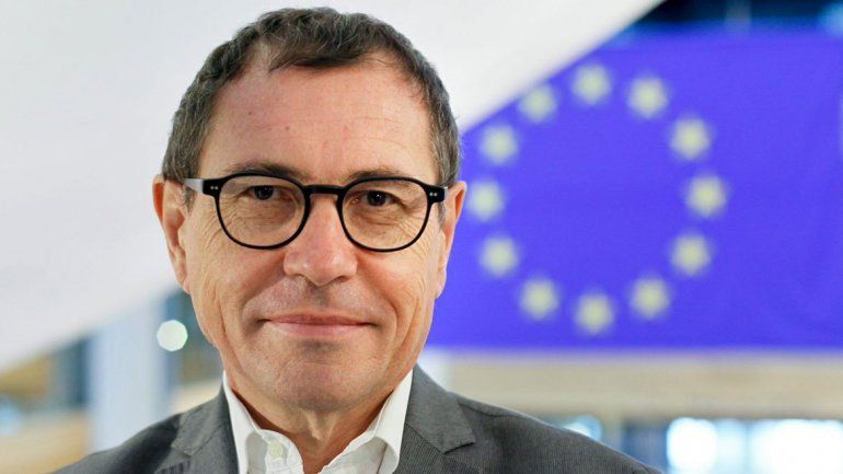 Lo descubrió un vigilante y fue arrestado. Ahora podría recibir una multa.