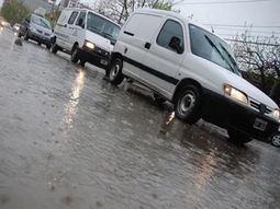 El SMN emitió una serie de recomendaciones para evitar inconvenientes ante el alerta amarilla por tormentas. El SMN emitió una serie de recomendaciones para evitar inconvenientes ante el alerta amarilla por tormentas.