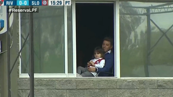 del tierno momento de gallardo a la risa picara de alina del tierno momento de gallardo a la risa picara de alina