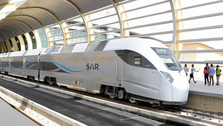 El tren de Arabia Saudita es el más largo del mundo. El tren de Arabia Saudita es el más largo del mundo.