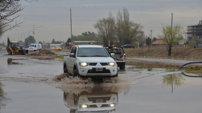 Así quedó uno de los sectores del barrio tras la rotura del ducto.