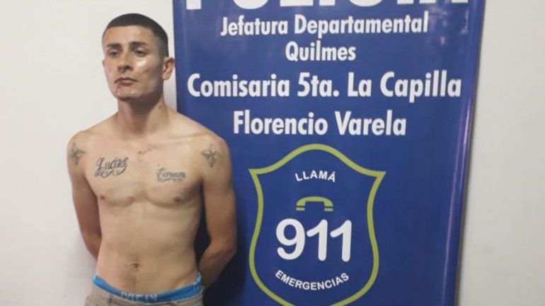 Una niña de siete años, apuñalada por un ladrón