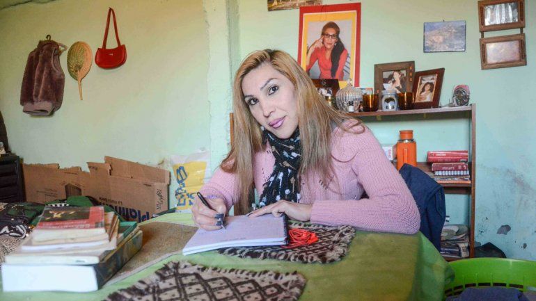 Ahora estoy estudiando gerontología y espero conseguir trabajo de eso