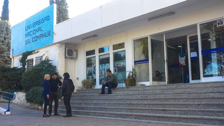 Tras el receso, la UNCo arranca las clases con un paro docente