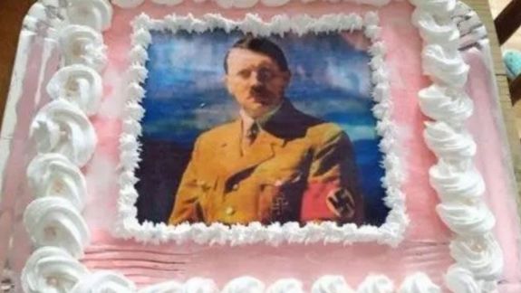 Brasil: festejó su cumpleaños con una torta de Hitler