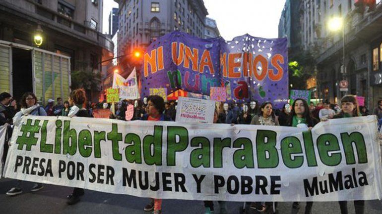 Absolvieron a Belén, la joven que había sido acusada de abortar en un baño