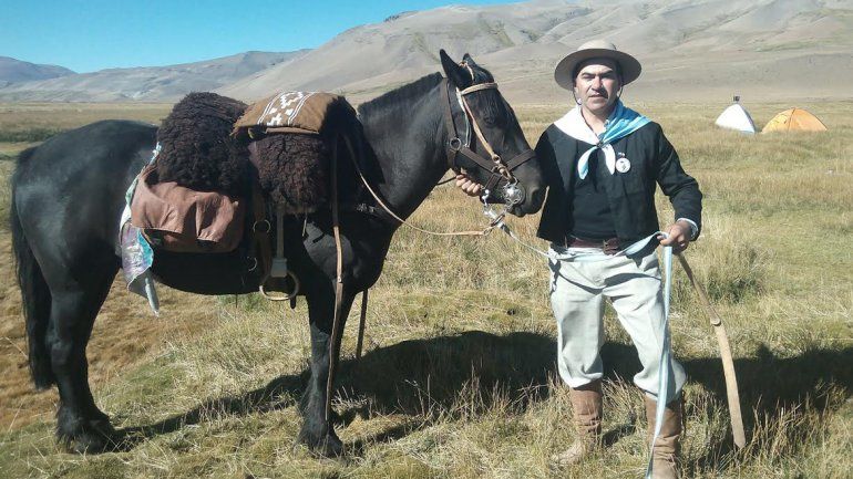 Dos neuquinos revivieron la hazaña sanmartiniana