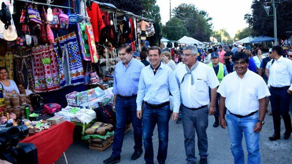 Omar Gutiérrez en la Fiesta del Puestero con Pereyra y Corazzini.&nbsp;