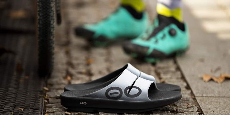 Funcionalidad y estilo en un mismo calzado Funcionalidad y estilo en un mismo calzado