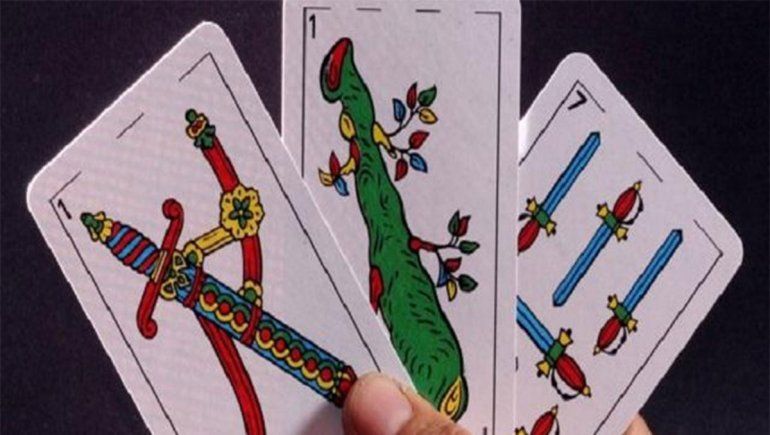 Presos por jugar un torneo de truco en Rosario