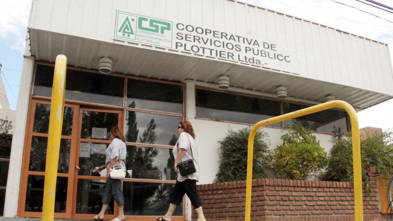 La coope de Plottier busca que sus socios aporten 900 dólares para tener internet