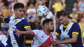 River terminó el partido con uno menos por la expulsión de Enzo Pérez. River terminó el partido con uno menos por la expulsión de Enzo Pérez.