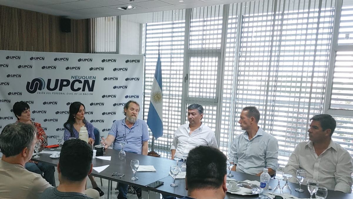 El gobierno provincial convocó a ATE y ATEN a discutir las paritarias 2025