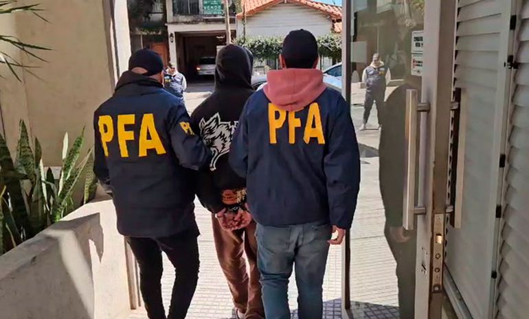 Había 10 detenidos de la Fundación Dupuy por el caso Loan, pero finalmente liberaron a 7 de ellos. Había 10 detenidos de la Fundación Dupuy por el caso Loan, pero finalmente liberaron a 7 de ellos.