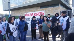 Docentes que esperan las casas de la Cooperativa 127 Hectáreas en Ciudad Judicial.