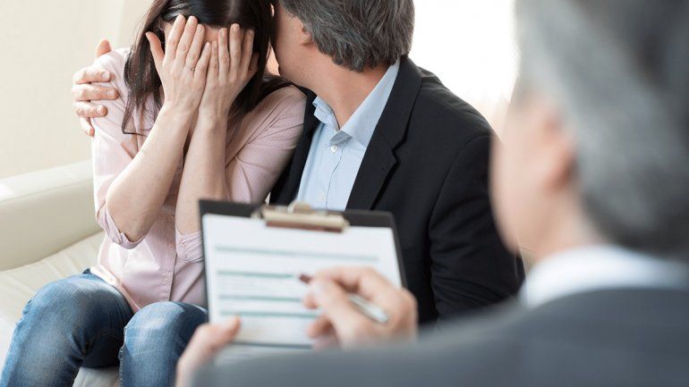 La cuarentena mandó a más parejas a hacer terapia