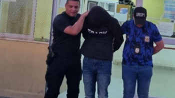 fue violada y apunalada mas de 40 veces por un companero del colegio fue violada y apunalada mas de 40 veces por un companero del colegio