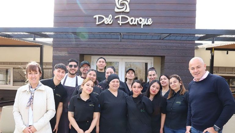 El restaurante Del Parque celebra su reinauguración y suma propuestas imperdibles