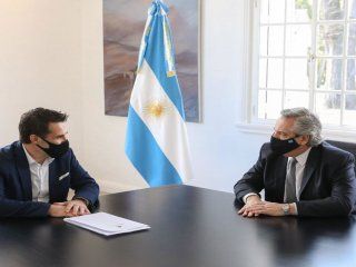 Martínez, secretario entrante y el Presidente Fernández, en la reunión realizada en Olivos.