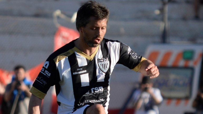 Cada vez nos falta menos... &nbsp;El partido del año para la región se jugará el martes 15 en cancha de Lanús.