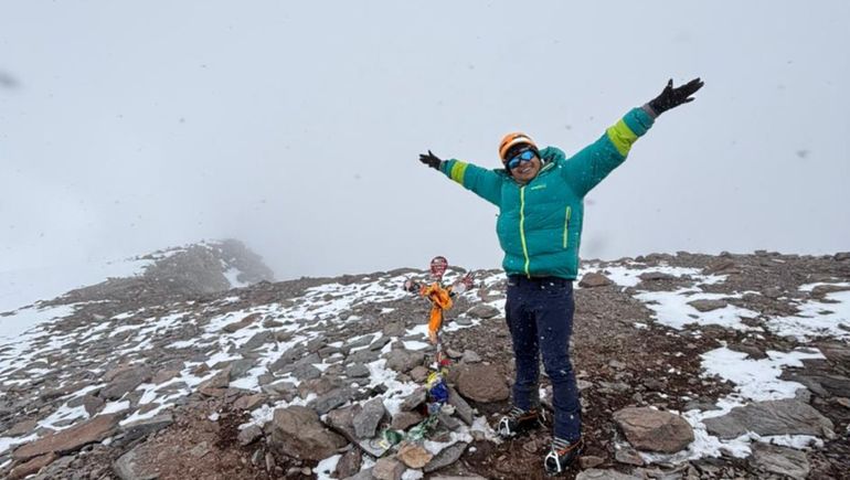 Orgullo provincial: así fue la travesía de un joven neuquino que hizo cumbre en el Aconcagua