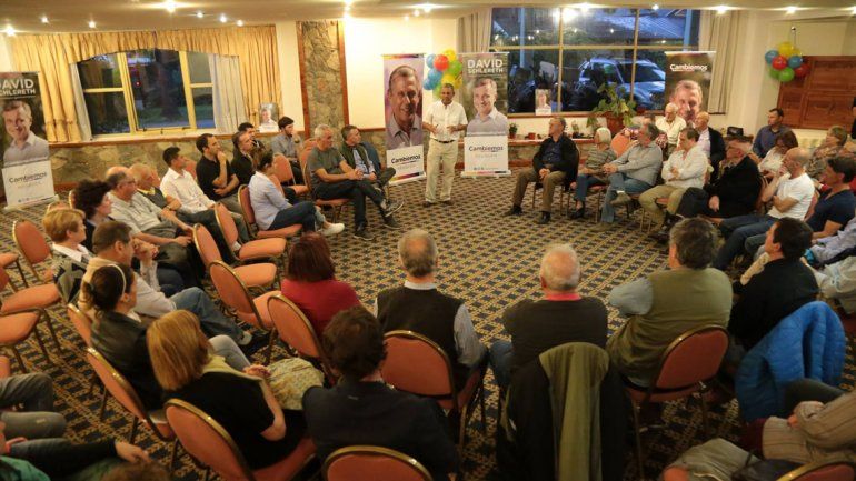 El intendente encabezó la convención de los radicales. Ratificó que el macrismo disputará el poder provincial en las elecciones del 2019.