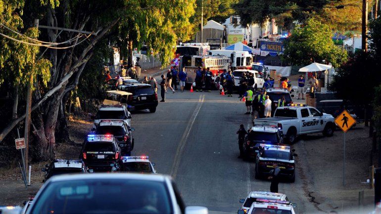Un tirador asesinó a tres personas en California