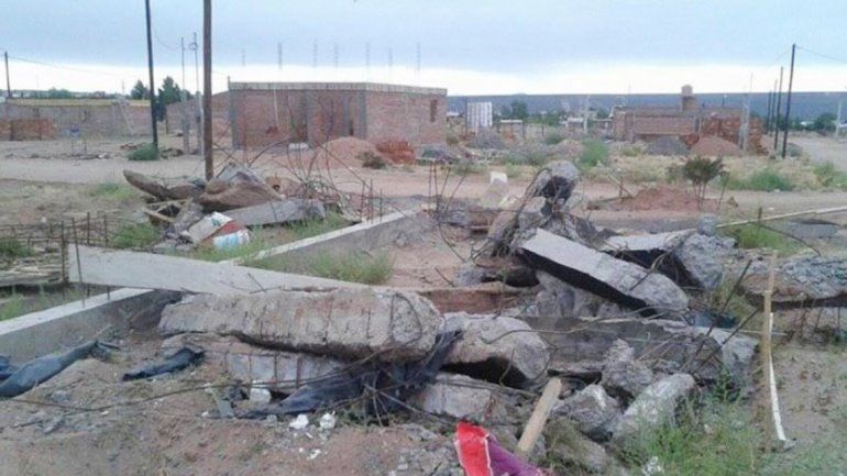 Una vecina de Rincón denunció que el Municipio le demolió la obra.