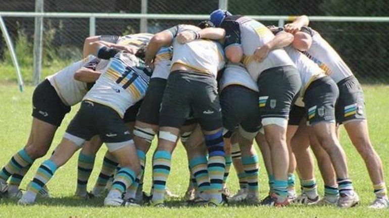 Los jugadores quedaron detenidos tras una pelea en un bar.