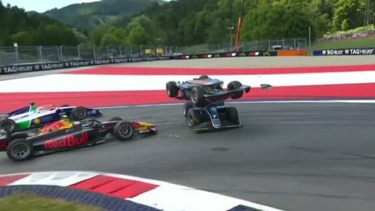 Los dos tremendos palos que se pegaron en la Fórmula 2 en Austria