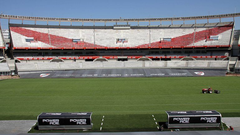 El Muñeco, feliz con la nueva cancha del Monumental