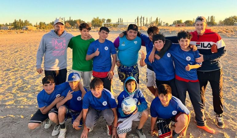 Escuela Deportiva Solidaria denuncia que una ordenanza les quita parte de un terreno en la meseta de Neuquén
