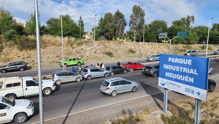 Caos de tránsito en Ruta 7 por un choque en cadena