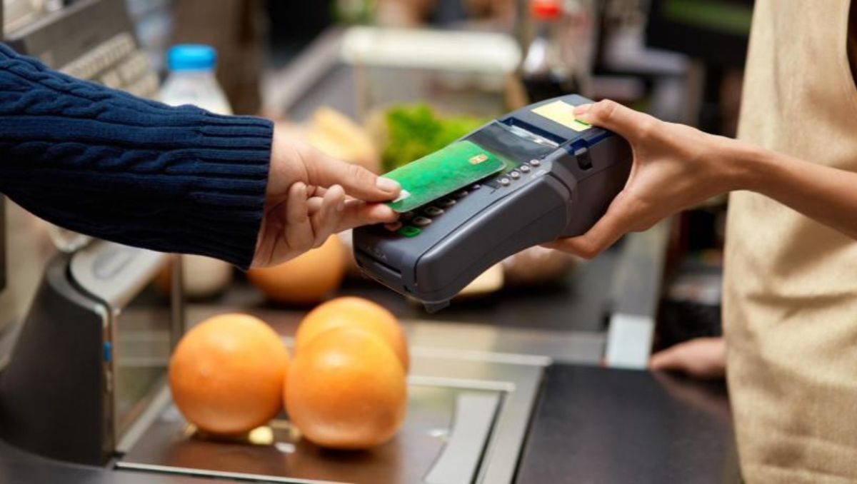 Hicieron compras millonarias con la tarjeta de un vecino