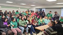 sin clases en neuquen: ate lanzo un paro en las escuelas por 24 horas